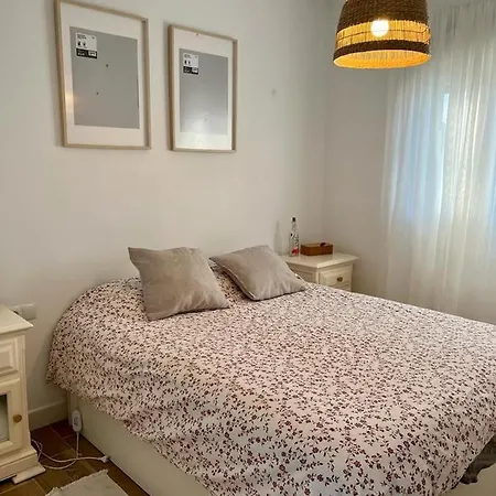 Olivia Con Piscina, Jardin Y Parking Vakantiehuis