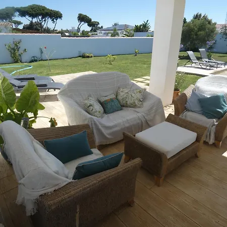Vakantiehuis Olivia Con Piscina, Jardin Y Parking *